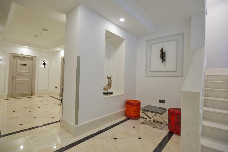 Akka Taksim-special Class Istanboel